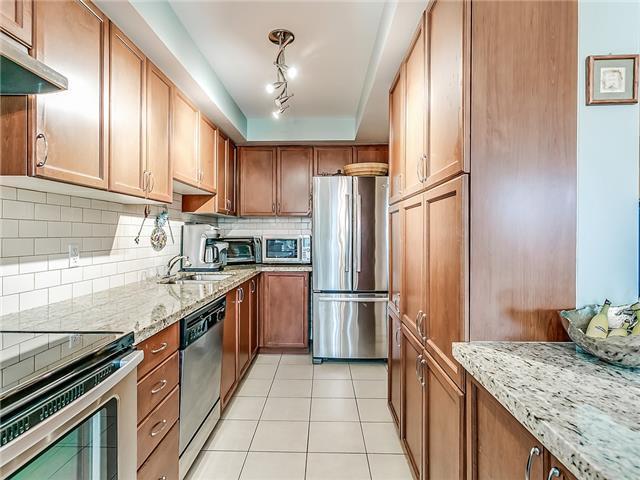 21 - 233 Duskywing Way, Townhouse with 3 bedrooms, 4 bathrooms and 2 parking in Oakville ON | Image 6