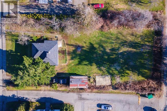 711 9th Ave, House detached with 3 bedrooms, 1 bathrooms and 1 parking in Campbell River BC | Image 20
