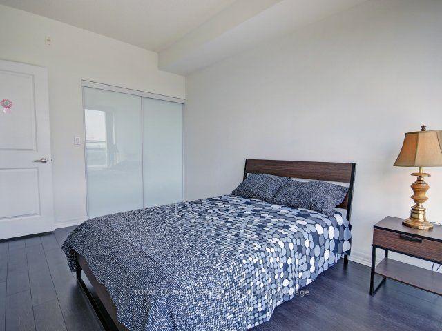1207 - 80 Esther Lorrie Dr, Condo with 1 bedrooms, 1 bathrooms and 1 parking in Toronto ON | Image 2