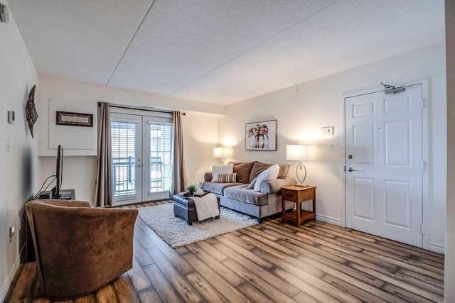 308 - 1350 Main St E, Condo with 1 bedrooms, 1 bathrooms and 1 parking in Milton ON | Image 2