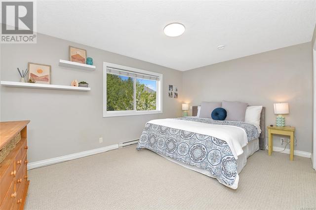 2272 Church Hill Dr, House detached with 4 bedrooms, 3 bathrooms and 2 parking in Sooke BC | Image 13