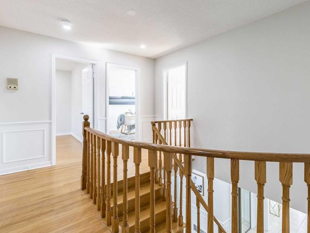52 Pottery Cres, House detached with 4 bedrooms, 5 bathrooms and 8 parking in Brampton ON | Image 11