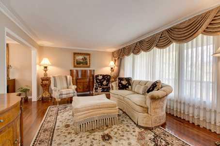 1178 Kipling Ave, House detached with 3 bedrooms, 4 bathrooms and 4 parking in Toronto ON | Image 3
