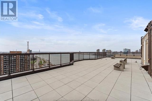1607 - 515 Riverside Drive West, Condo with 2 bedrooms, 2 bathrooms and null parking in Windsor ON | Image 28