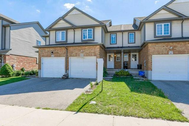 43 Max Becker Dr, House attached with 3 bedrooms, 2 bathrooms and 2 parking in Kitchener ON | Image 19