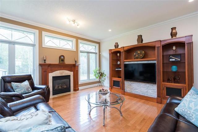 12029 Graham Road, House detached with 3 bedrooms, 2 bathrooms and 12 parking in West Elgin ON | Image 10