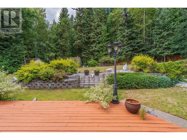 9094 North Nechako Road, House detached with 6 bedrooms, 3 bathrooms and null parking in Prince George BC | Image 32