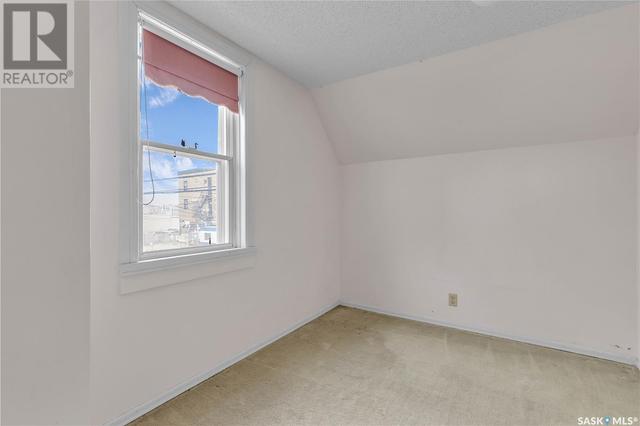 313 E Avenue S, House detached with 2 bedrooms, 2 bathrooms and null parking in Saskatoon SK | Image 28