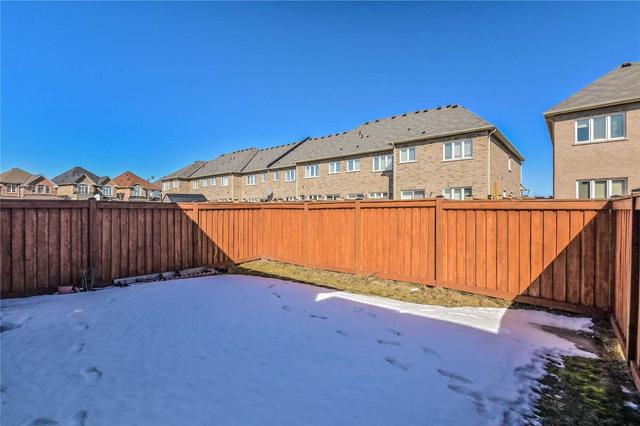 103 Relton Circ, House detached with 4 bedrooms, 3 bathrooms and 3 parking in Brampton ON | Image 33