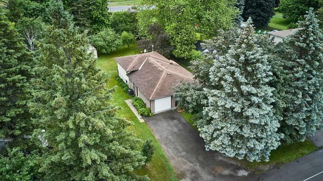 555 Amos St, House detached with 4 bedrooms, 2 bathrooms and 5 parking in Clarington ON | Image 21