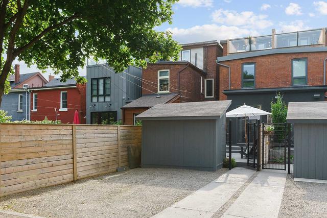 221 Crawford St, House semidetached with 4 bedrooms, 5 bathrooms and 0 parking in Toronto ON | Image 22