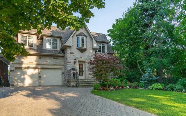 79 Hill Cres, House detached with 4 bedrooms, 6 bathrooms and 6 parking in Toronto ON | Image 1
