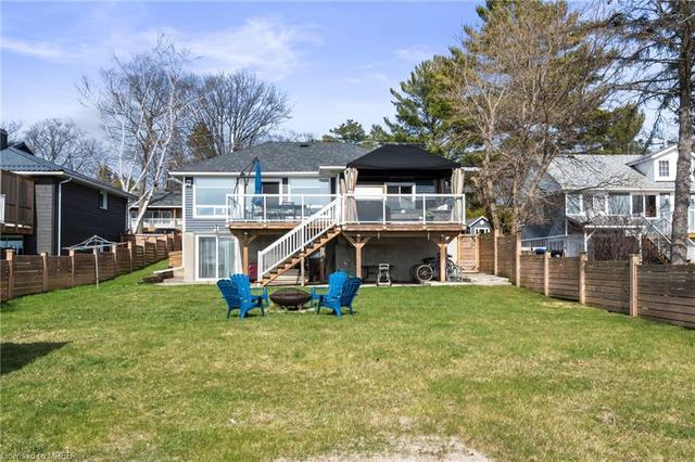 10 Tiny Beaches Beach S, House detached with 5 bedrooms, 1 bathrooms and 4 parking in Tiny ON | Image 31