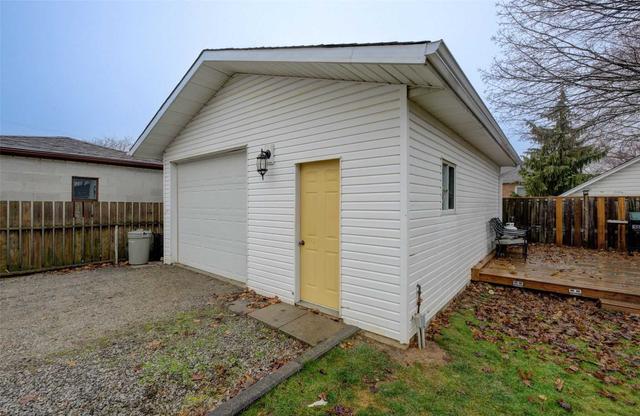 156 Erin Ave, House detached with 3 bedrooms, 2 bathrooms and 7.5 parking in Hamilton ON | Image 25