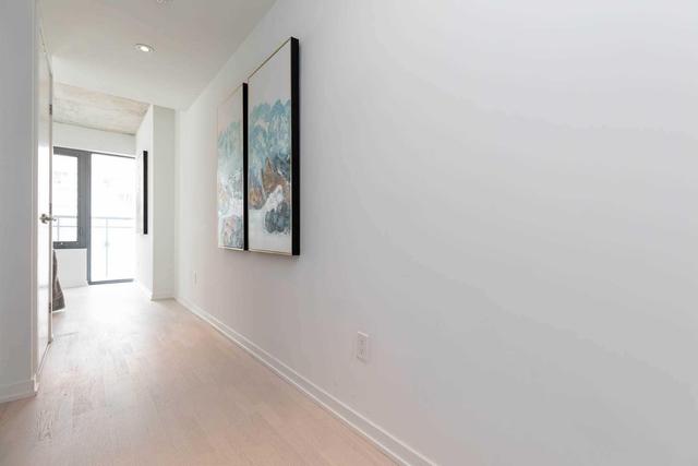 1207 - 60 Colborne St, Condo with 1 bedrooms, 1 bathrooms and null parking in Toronto ON | Image 2