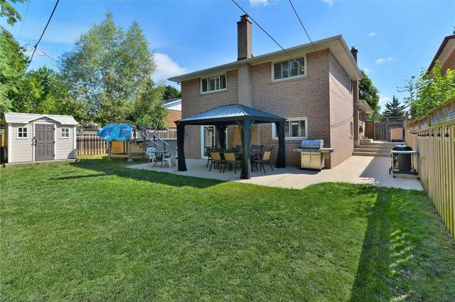 8 Valleycrest Ave, House detached with 4 bedrooms, 2 bathrooms and 8 parking in Markham ON | Image 15