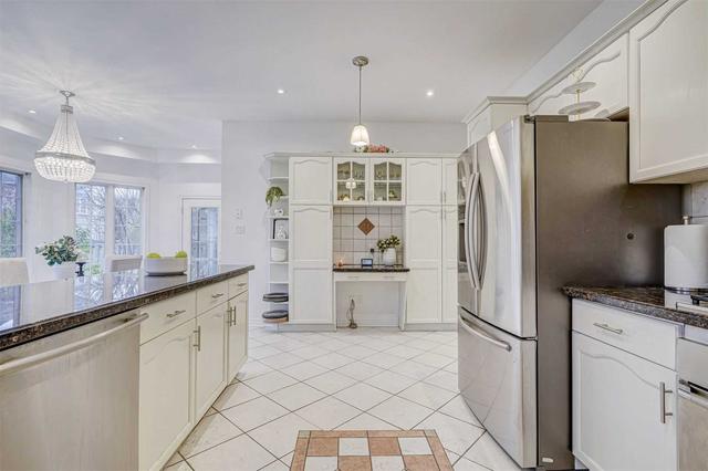 387 Delaney Dr, House detached with 5 bedrooms, 5 bathrooms and 6 parking in Ajax ON | Image 7