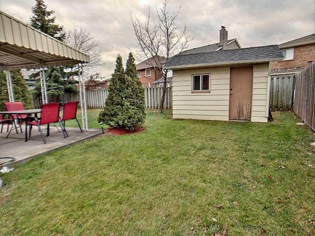 611 Miranda Crt, House detached with 2 bedrooms, 2 bathrooms and 6 parking in Pickering ON | Image 7
