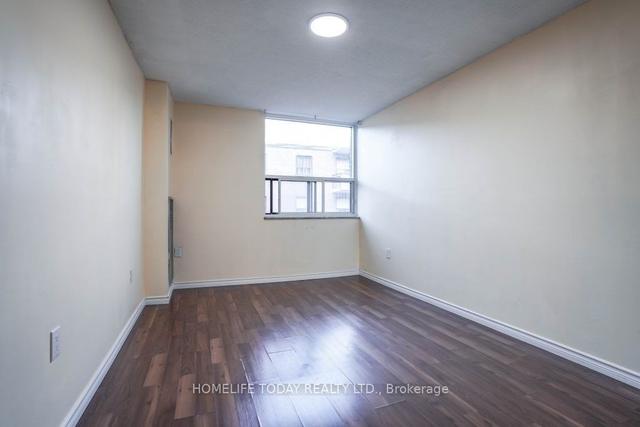 204 - 4060 Lawrence Ave E, Condo with 3 bedrooms, 2 bathrooms and 2 parking in Toronto ON | Image 7