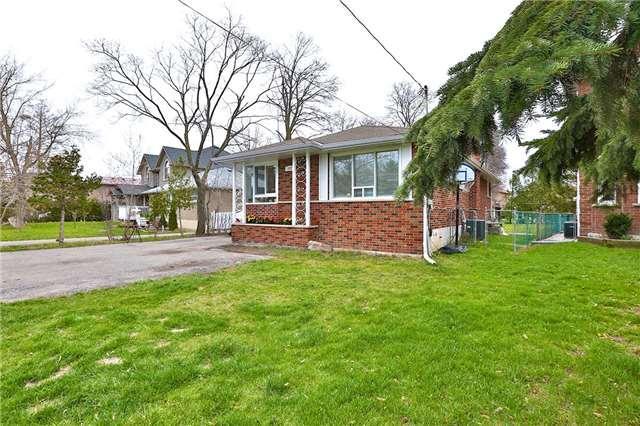 267 Elgin Mills Rd W, House detached with 3 bedrooms, 3 bathrooms and 8 parking in Richmond Hill ON | Image 1