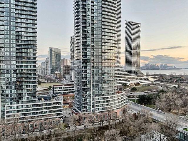 1606 - 15 Legion Rd, Condo with 2 bedrooms, 2 bathrooms and 1 parking in Toronto ON | Image 22
