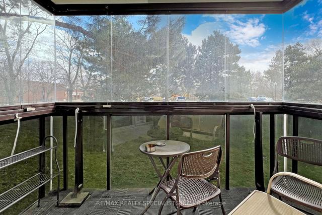 110 - 420 Mill Rd, Condo with 2 bedrooms, 1 bathrooms and 1 parking in Toronto ON | Image 2