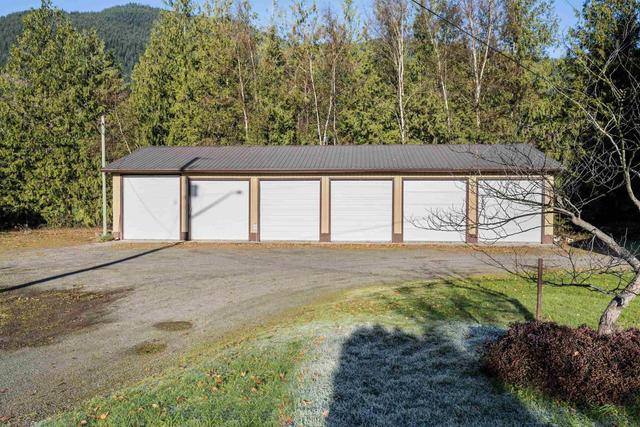 2689 Sutherland Road, Home with 0 bedrooms, 0 bathrooms and null parking in Kent BC | Image 6