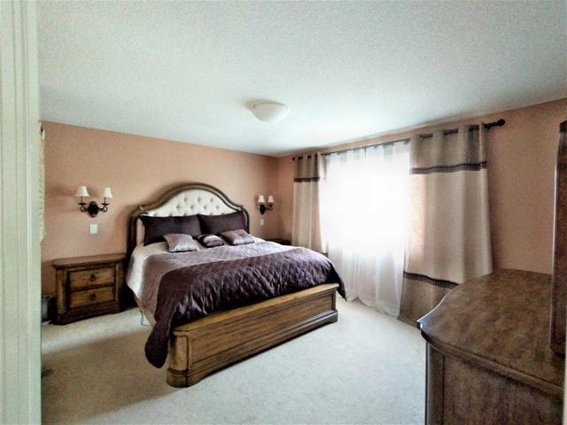 843 Chahley Way Nw, House detached with 3 bedrooms, 3 bathrooms and 4 parking in Edmonton AB | Image 5