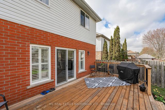 84 Southcreek Tr, House detached with 3 bedrooms, 3 bathrooms and 4 parking in Guelph ON | Image 25