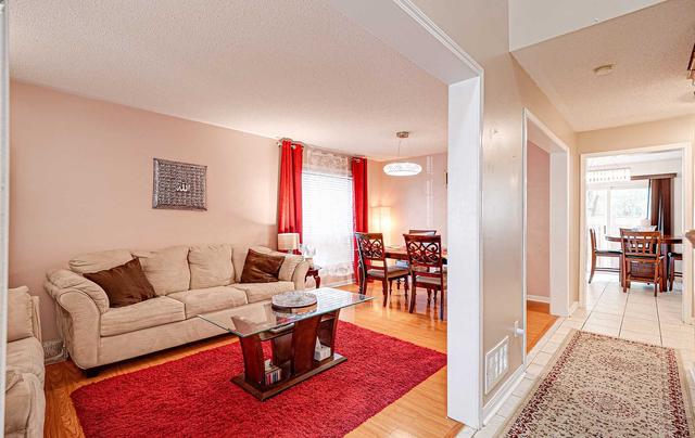 52 Worthington Ave, House detached with 3 bedrooms, 4 bathrooms and 2 parking in Brampton ON | Image 14