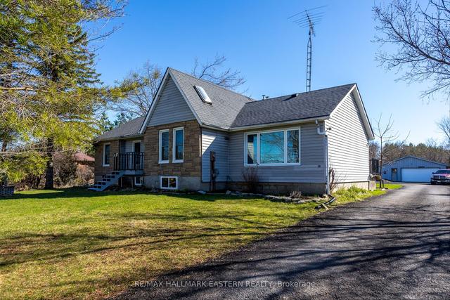 30 Sibley Ave, House detached with 3 bedrooms, 3 bathrooms and 10 parking in Kawartha Lakes ON | Image 12