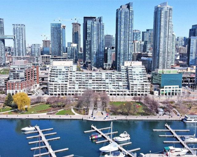 601e - 460 Queens Quay W, Condo with 2 bedrooms, 2 bathrooms and 1 parking in Toronto ON | Image 35