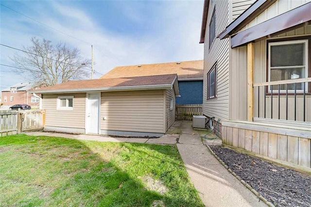65 Seventh St, House detached with 3 bedrooms, 2 bathrooms and 2 parking in Welland ON | Image 15