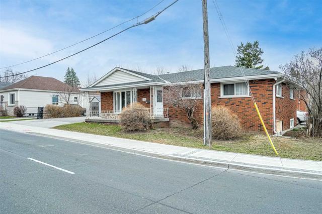 105 Fennell Ave W, House detached with 3 bedrooms, 2 bathrooms and 6 parking in Hamilton ON | Image 15