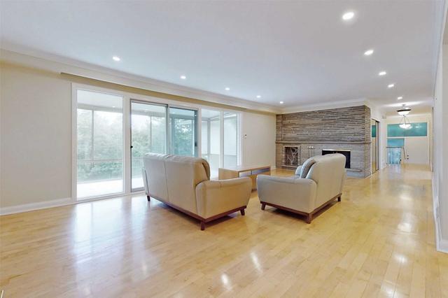 103 Alamosa Dr, House detached with 4 bedrooms, 4 bathrooms and 8 parking in Toronto ON | Image 15