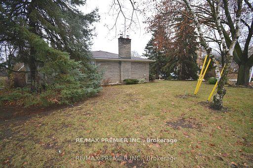 114 Citation Dr, House detached with 3 bedrooms, 3 bathrooms and 6 parking in Toronto ON | Image 28