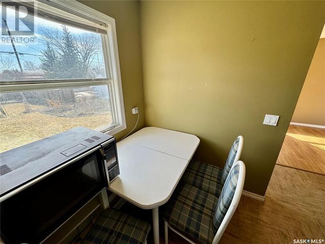 307 1st Avenue Ne, House detached with 3 bedrooms, 1 bathrooms and null parking in Preeceville SK | Image 4