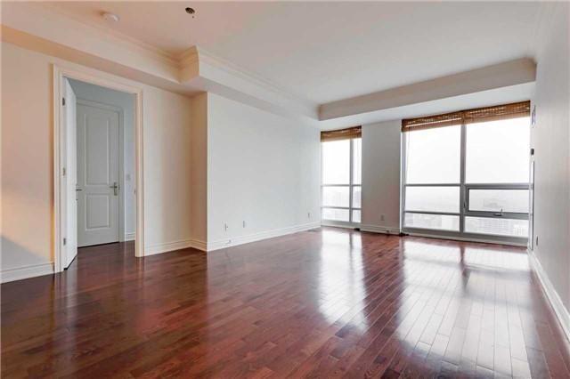 4403 - 761 Bay St, Condo with 2 bedrooms, 2 bathrooms and 1 parking in Toronto ON | Image 9