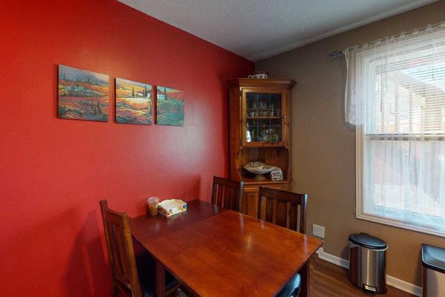 54 Ritson Rd S, House detached with 2 bedrooms, 4 bathrooms and 6 parking in Oshawa ON | Image 8