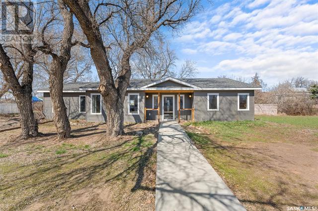 310 2nd Avenue, House detached with 3 bedrooms, 1 bathrooms and null parking in Mortlach SK | Image 1
