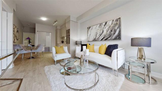 1612 - 27 Bathurst St, Condo with 2 bedrooms, 2 bathrooms and 0 parking in Toronto ON | Image 4