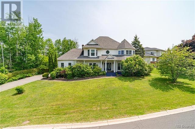 1 Howe Crescent, House detached with 5 bedrooms, 3 bathrooms and null parking in Oromocto NB | Image 1