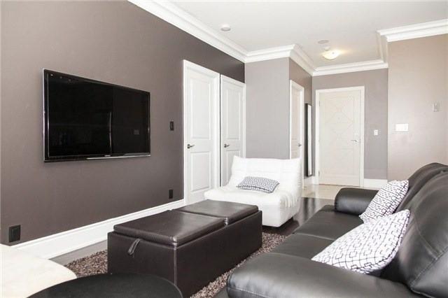 Ph211 - 18 Harding Blvd, Condo with 2 bedrooms, 2 bathrooms and 1 parking in Richmond Hill ON | Image 8