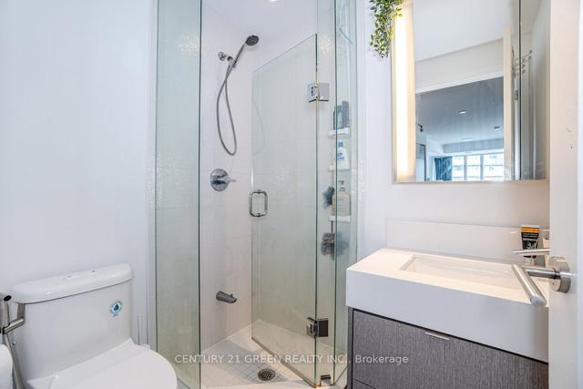 5502 - 10 York St, Condo with 1 bedrooms, 2 bathrooms and 0 parking in Toronto ON | Image 16