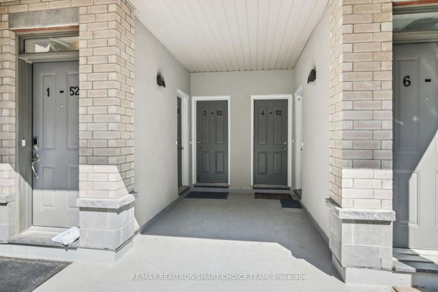 3 - 52 Holmes Ave, Townhouse with 2 bedrooms, 2 bathrooms and 1 parking in Toronto ON | Image 34