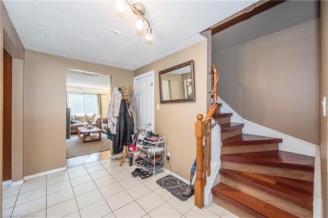 110 Cole Road, House detached with 3 bedrooms, 2 bathrooms and 3 parking in Guelph ON | Image 48