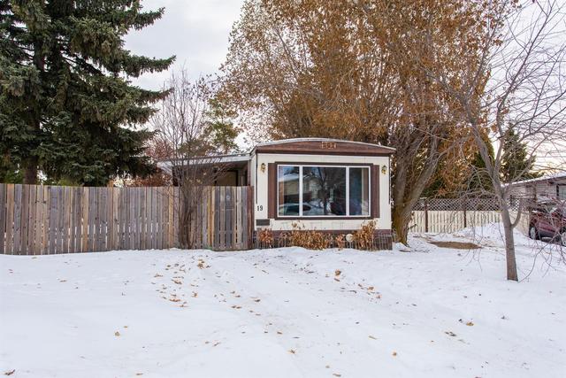 19 Newton Crescent, House detached with 3 bedrooms, 1 bathrooms and 1 parking in Red Deer County AB | Image 15
