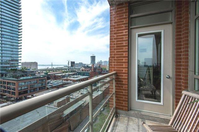 1002 - 80 Mill St, Condo with 2 bedrooms, 2 bathrooms and 1 parking in Toronto ON | Image 12