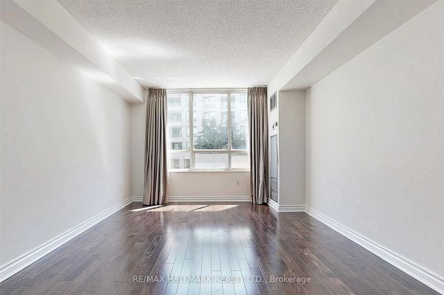 310 - 215 The Donway W, Condo with 2 bedrooms, 2 bathrooms and 1 parking in Toronto ON | Image 5