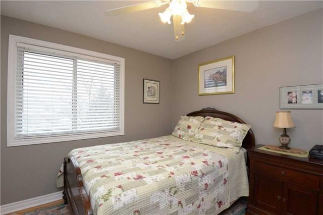 5170 Idlewood Cres, House detached with 4 bedrooms, 2 bathrooms and 6 parking in Burlington ON | Image 11